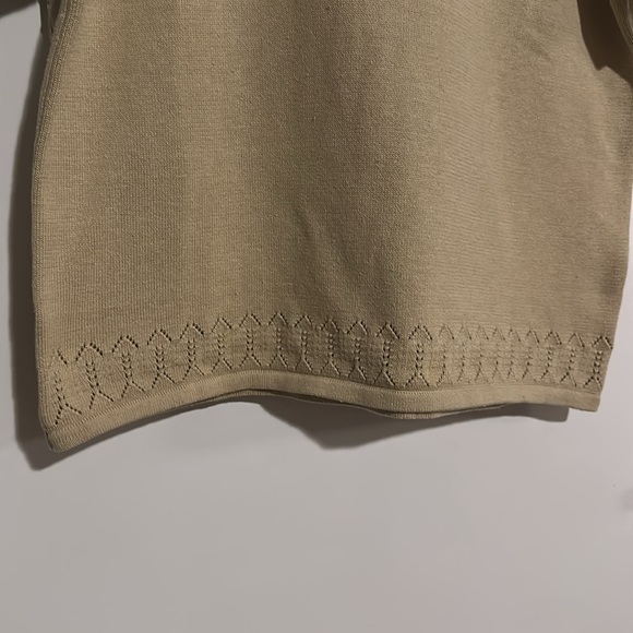 ALFRED DUNNER | Tan Short Sleeve Tee with Floral Embroidery - Picture 5 of 13